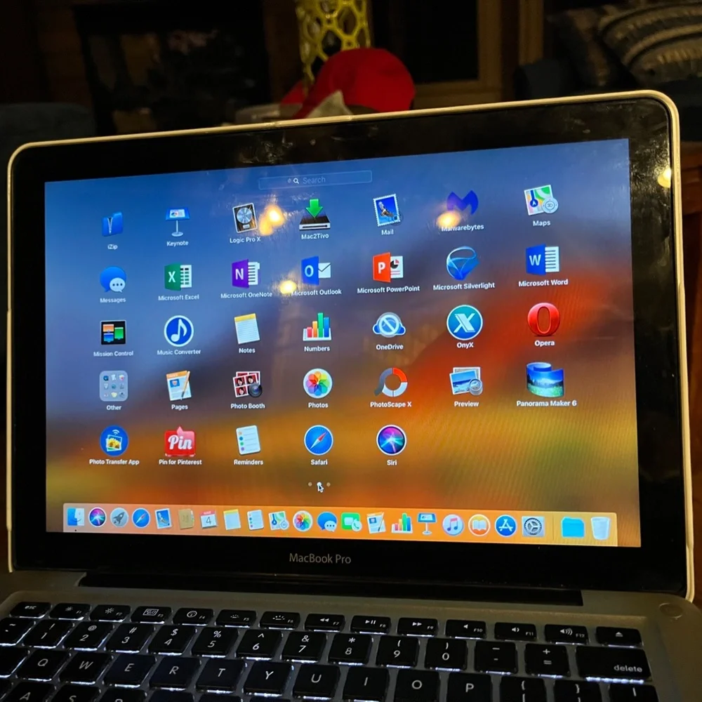 Apple MacBook Pro 2010 13